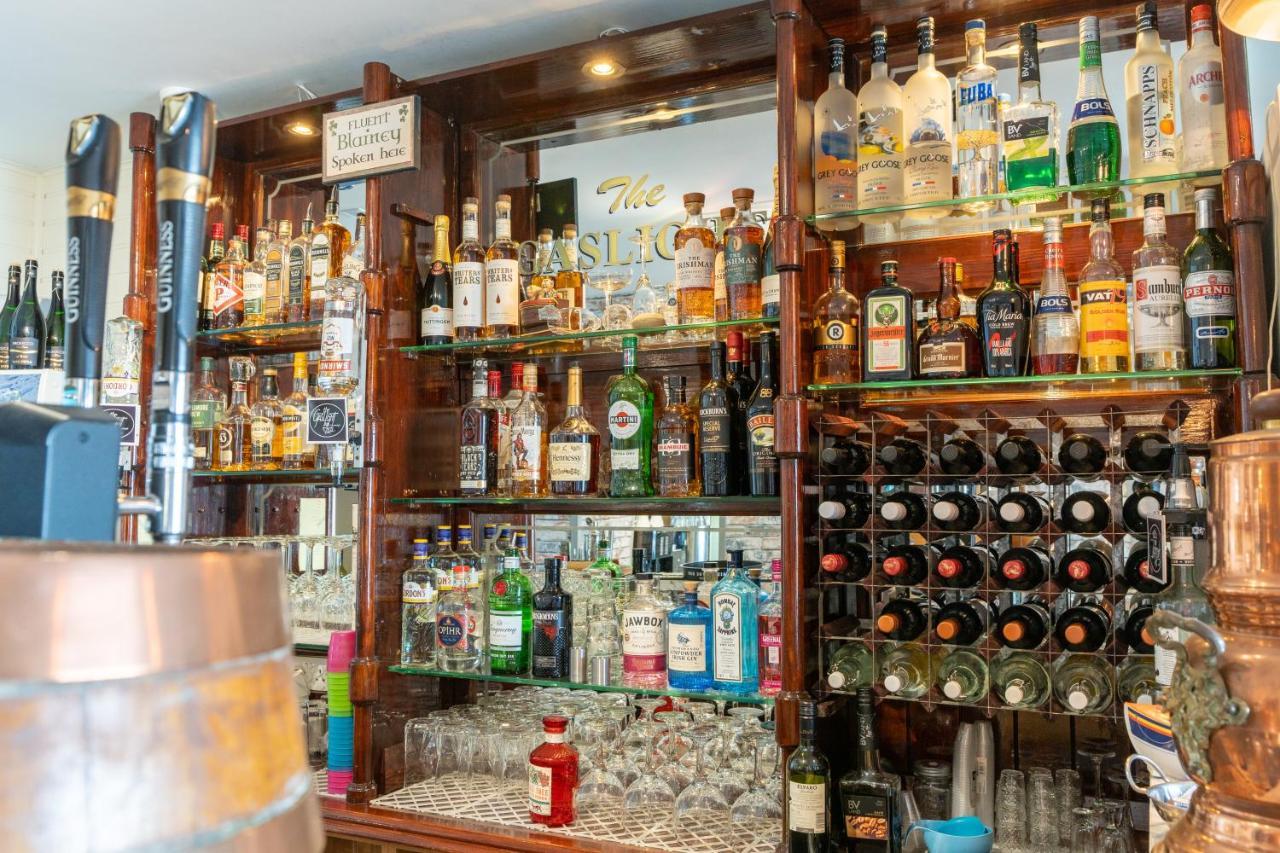 The Gaslight Inn Self Catering Holiday Apartments Rossnowlagh Donegal Екстериор снимка